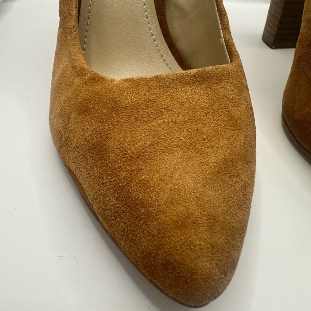 BCBG Generation Clarice-x Brown Suede Leather Pumps Size 8 - Picture 3 of 11